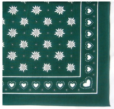 21-0008-03-Nickituch-Edelweiss-und-Herzen-gruen