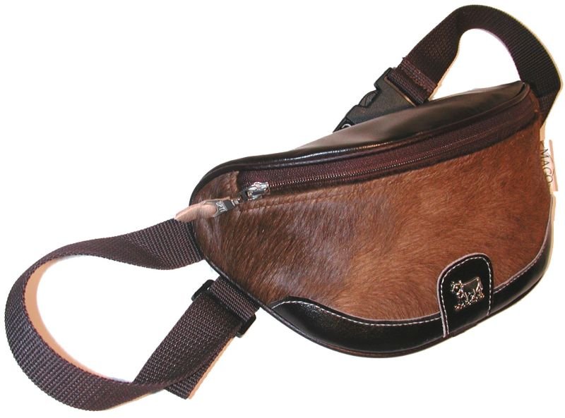 2954_Bauchtasche-Leder-Kuhfell-mit-Appenzeller-Kuh-Ornament_braunvieh